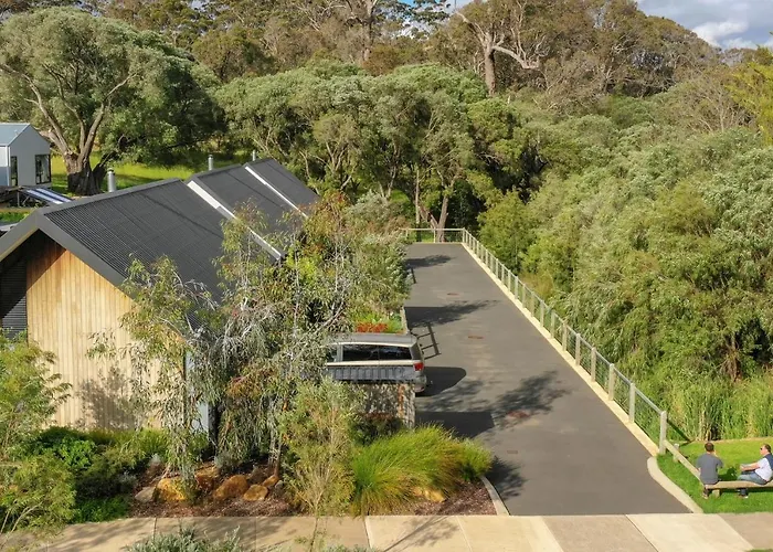 Margaret River Bungalow-1-Street - Pet Friendly